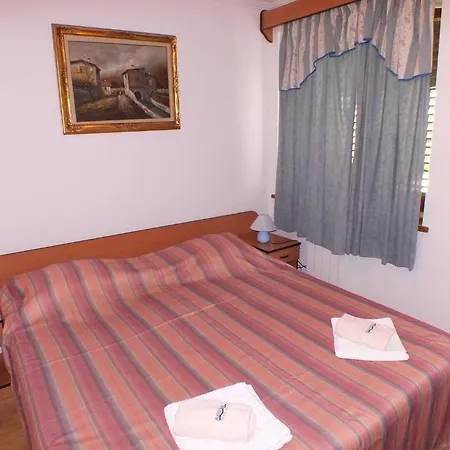Plavo Apartment